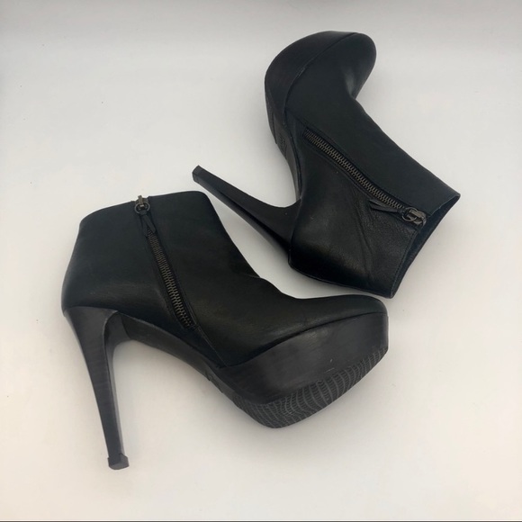 Stuart Weitzman Black Leather Ankle Booties - Picture 9 of 9